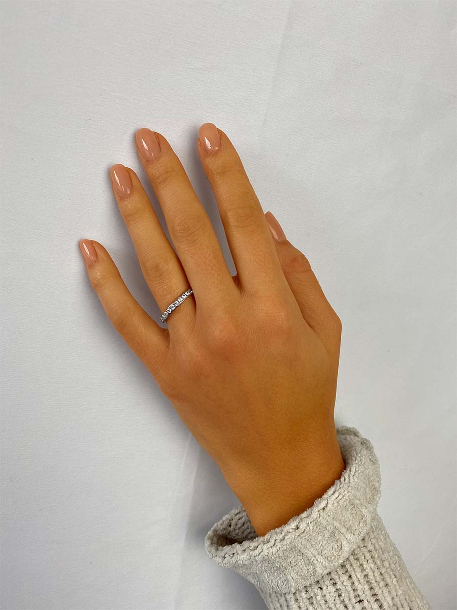 Anillo Radiante De Brillo Nítido