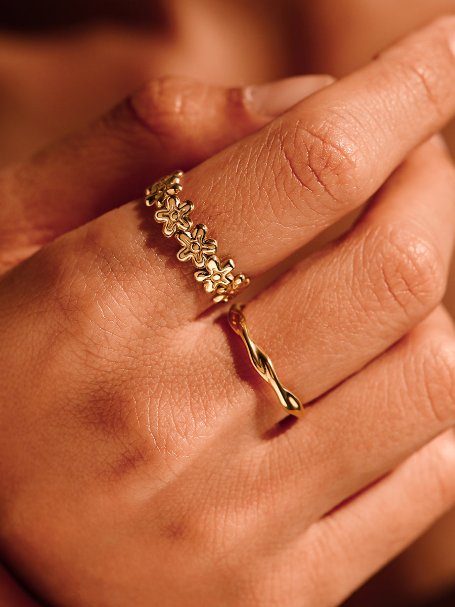Elegante Anillo De Flores Silvestres
