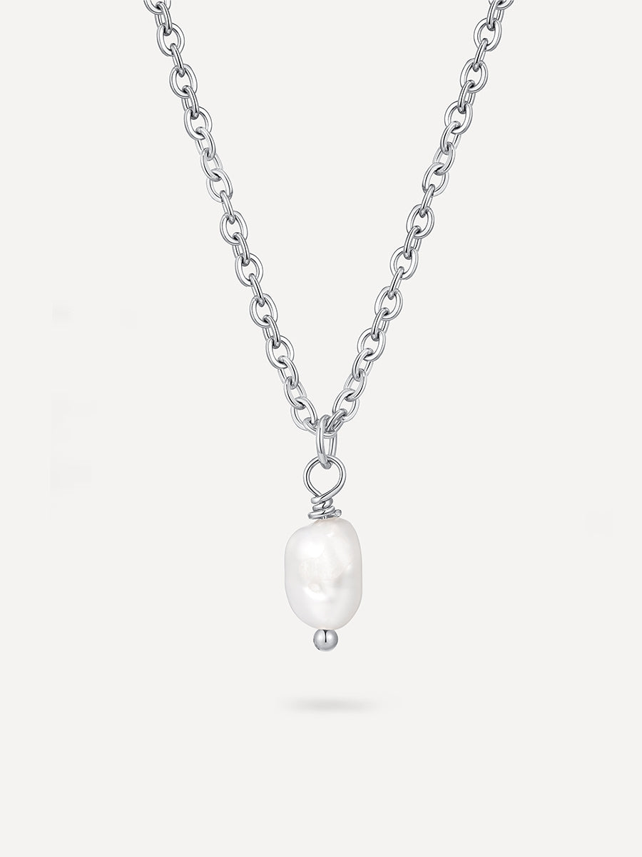 Minimalist Pearl Pendant Necklace
