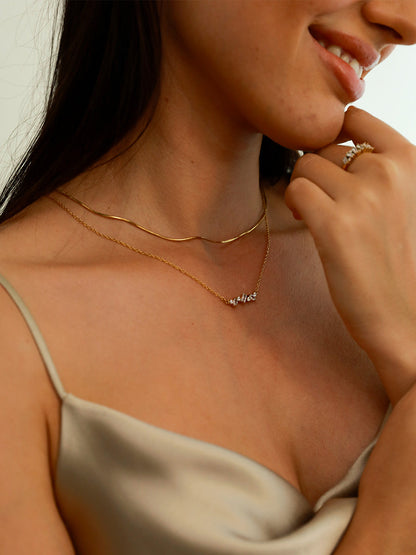 Stylish and Modern Slow Chain