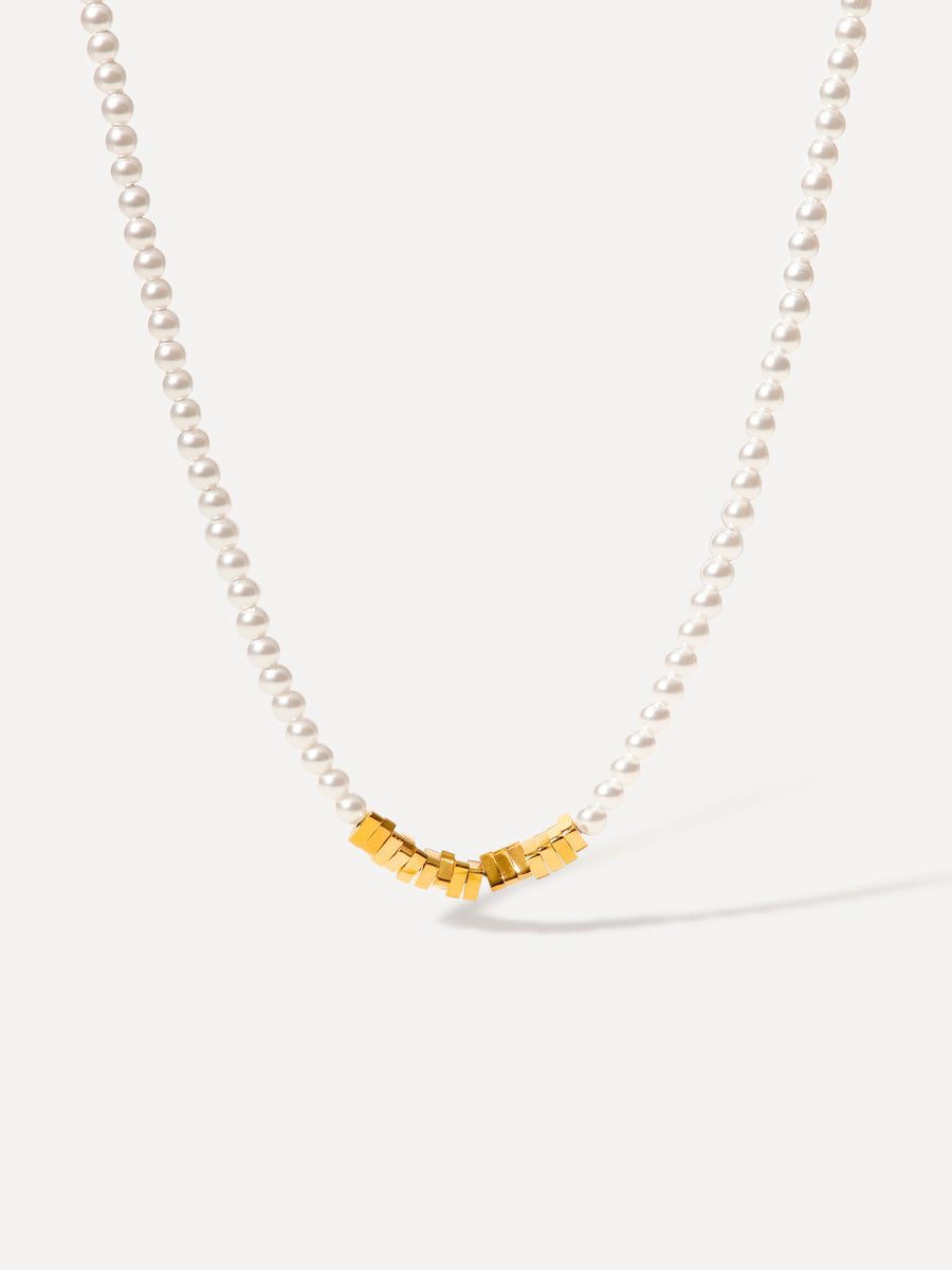 Fragmented Pearl Necklace