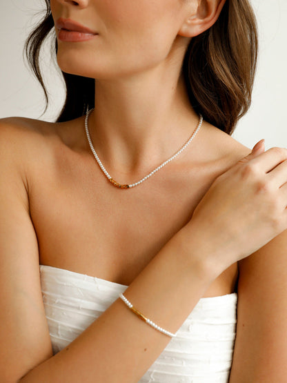 Fragmented Pearl Necklace