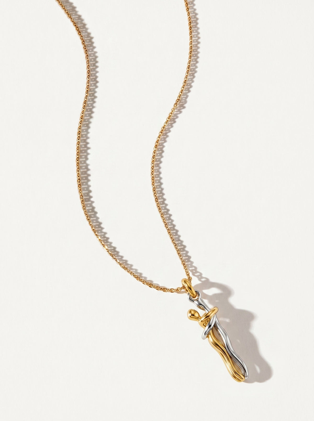 Collar " EL ABRAZO DEL AMOR "